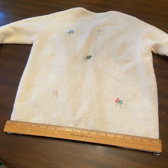 Cream Floral Embroidered Cardigan 1950s Vintage M - Picture 10 of 10